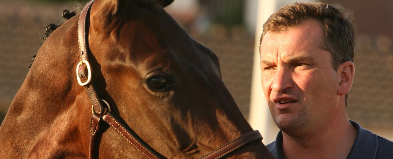 Alain Thébault et un yearling du Haras de l'Être